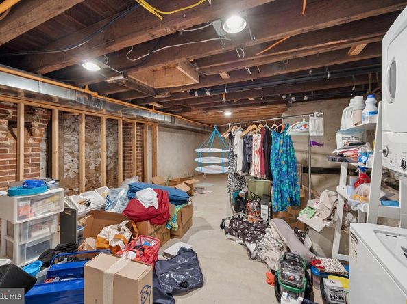 673 N 15TH Street, Philadelphia PA 19130