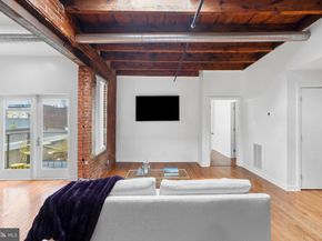 722 N 2nd Street 301, Philadelphia PA 19123