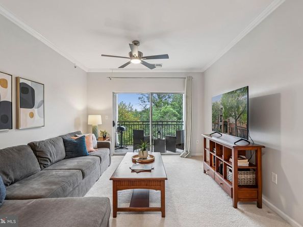 12956 Centre Park Circle 417, Herndon VA 20171
