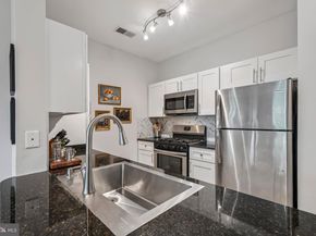 12956 Centre Park Circle 417, Herndon VA 20171
