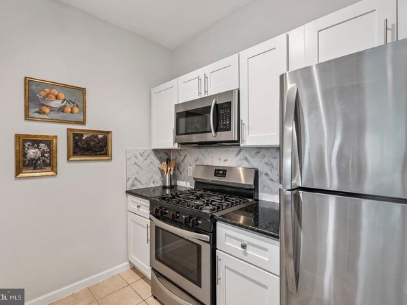 12956 Centre Park Circle 417, Herndon VA 20171
