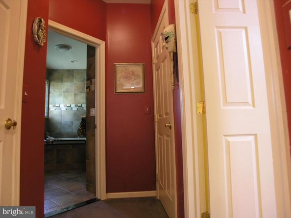 950 Nathaniel Trail, Warwick PA 18974