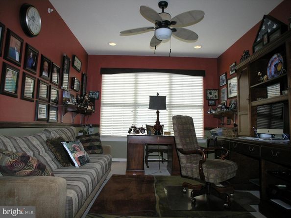950 Nathaniel Trail, Warwick PA 18974