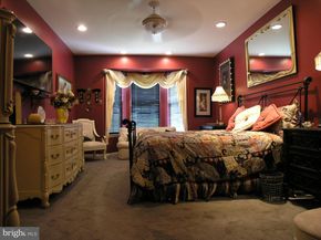 950 Nathaniel Trail, Warwick PA 18974