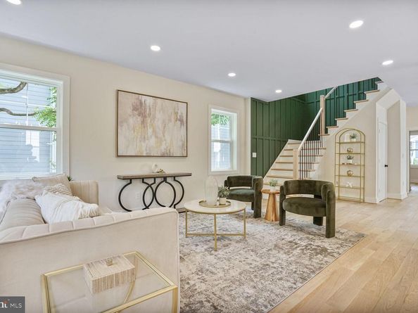 423 N Cleveland Street, Arlington VA 22201