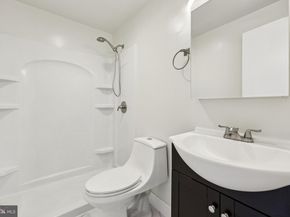 500 Giles Place, Sterling VA 20164