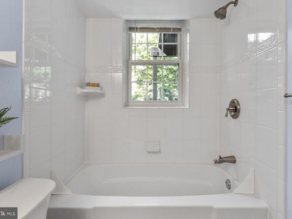 4821 31st Street S B1, Arlington VA 22206