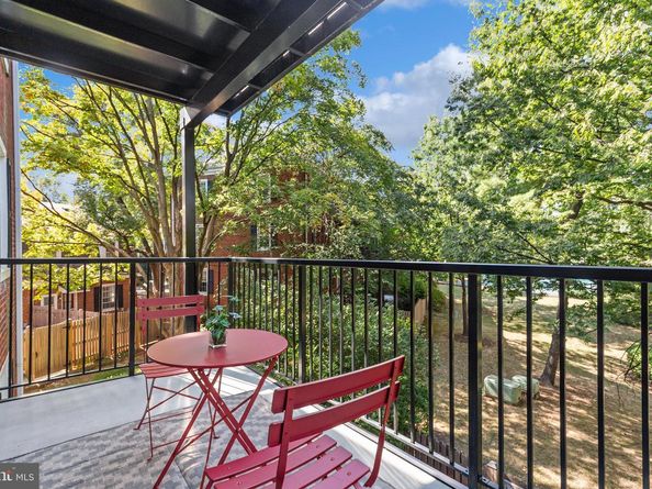 4821 31st Street S B1, Arlington VA 22206