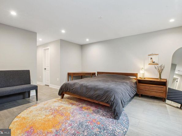 216 T Street NE 1, Washington DC 20002