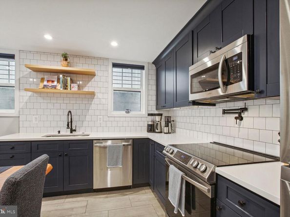 216 T Street NE 1, Washington DC 20002