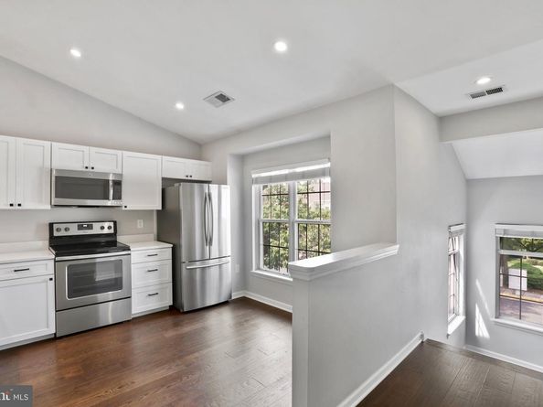 2867 Yarling Court 2867, Falls Church VA 22042