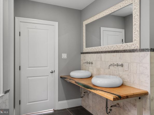 436 E Tulpehocken Street, Philadelphia PA 19144