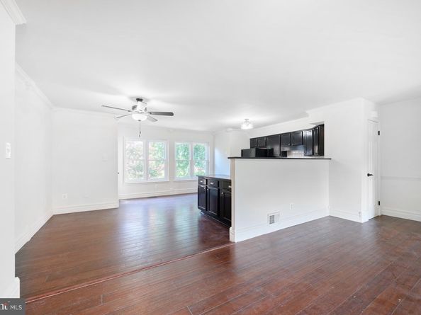 21073 Semblance Drive, Sterling VA 20164