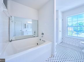 21073 Semblance Drive, Sterling VA 20164