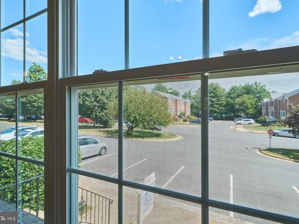 21073 Semblance Drive, Sterling VA 20164