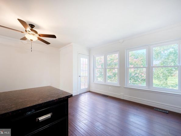 21073 Semblance Drive, Sterling VA 20164