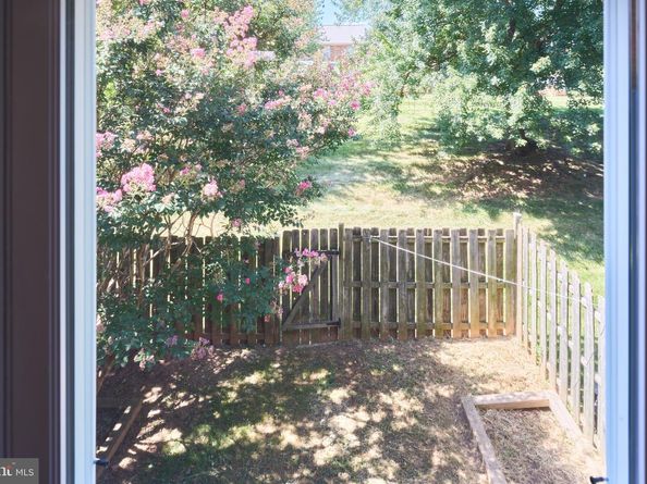 21073 Semblance Drive, Sterling VA 20164