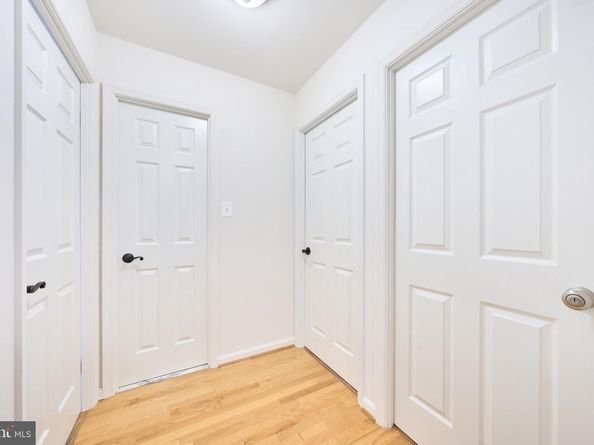 21073 Semblance Drive, Sterling VA 20164