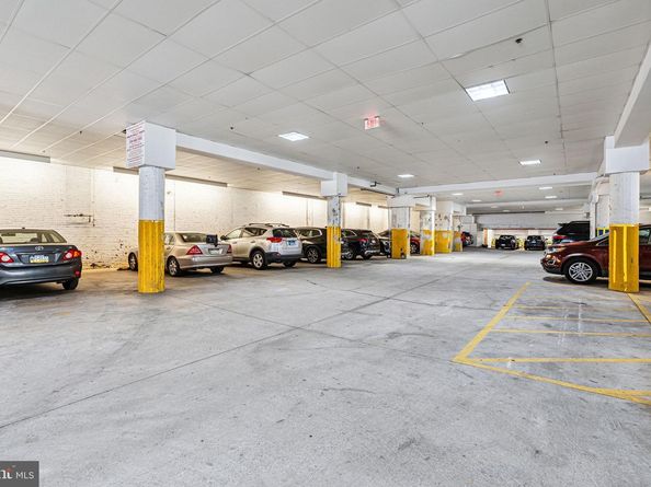 23 S 23rd Street 2L, Philadelphia PA 19103
