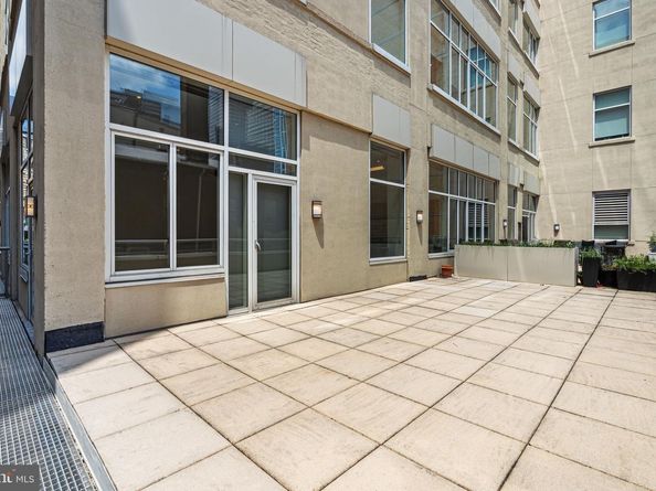 23 S 23rd Street 2L, Philadelphia PA 19103