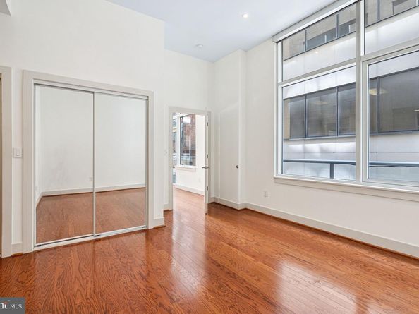 23 S 23rd Street 2L, Philadelphia PA 19103