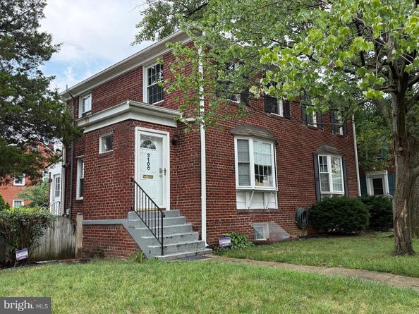 2100 27TH Street S, Arlington VA 22206