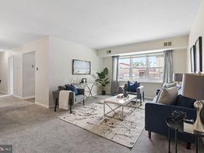 814 South Avenue J6, Secane PA 19018