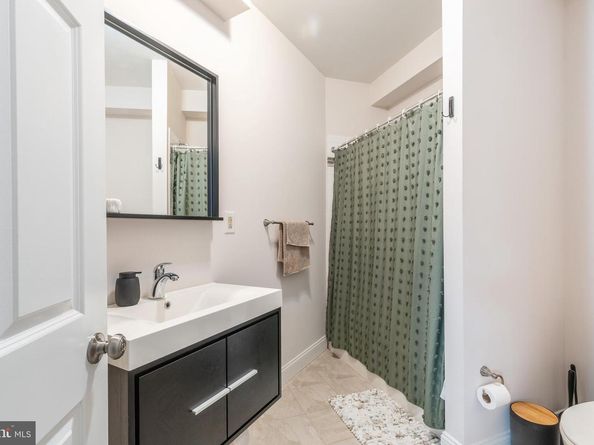 1605 Ridge Avenue, Philadelphia PA 19130