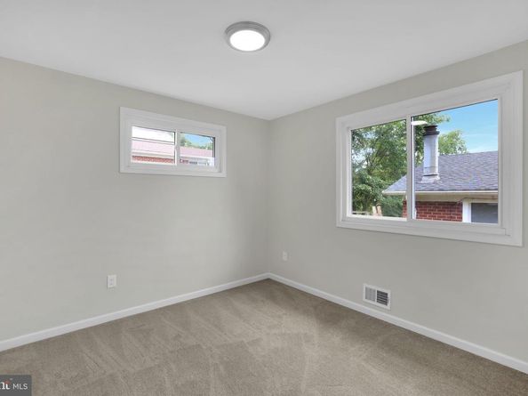 500 47TH Place NE, Washington DC 20019