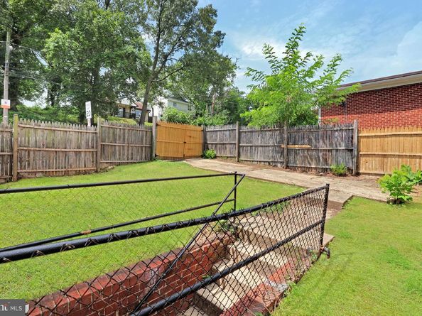 500 47TH Place NE, Washington DC 20019