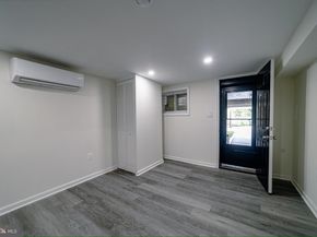 917 Emerson Street NW, Washington DC 20011