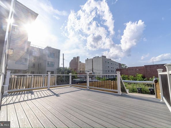 917 Emerson Street NW, Washington DC 20011