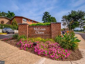 1942 Kennedy Drive 104, Mclean VA 22102