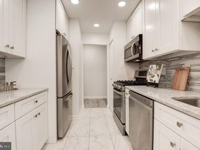 1942 Kennedy Drive 104, Mclean VA 22102
