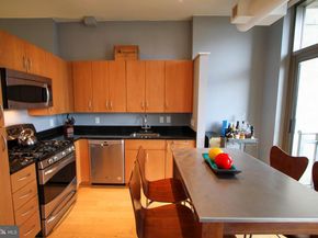 811 4TH Street NW 814, Washington DC 20001