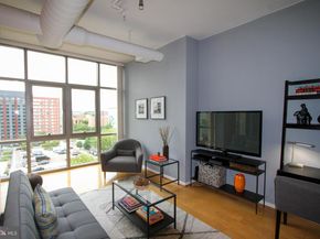 811 4TH Street NW 814, Washington DC 20001