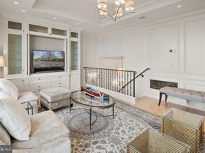 1155 23rd Street NW PH3L, Washington DC 20037