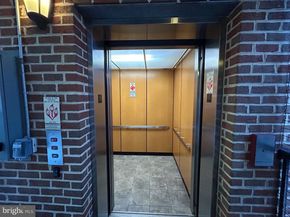2200 17TH Street NW G76, Washington DC 20009