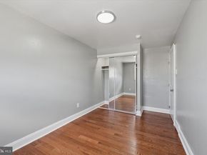 1319 Patrick Henry Place, Philadelphia PA 19122
