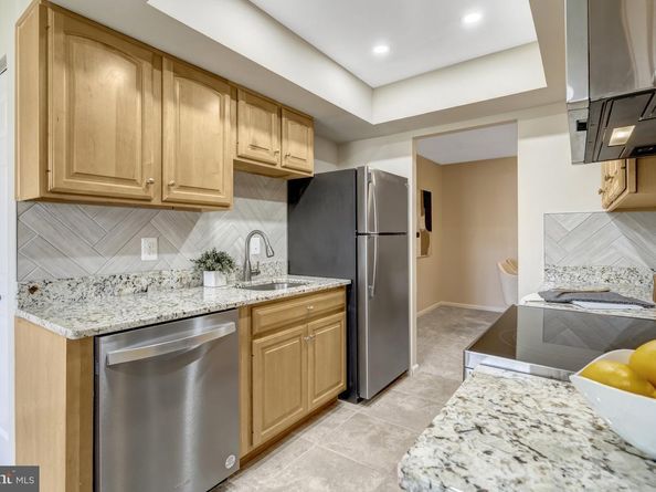 10208 Bushman Drive, Oakton VA 22124