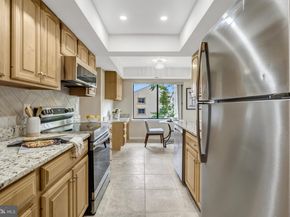 10208 Bushman Drive, Oakton VA 22124