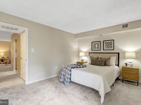 10208 Bushman Drive, Oakton VA 22124