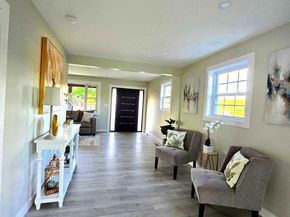 6065 Munson Hill Road, Falls Church VA 22044