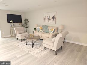 6065 Munson Hill Road, Falls Church VA 22044