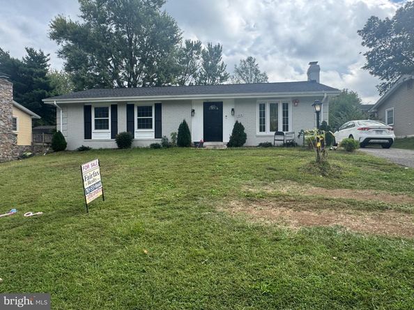 1314 E Holly Avenue, Sterling VA 20164