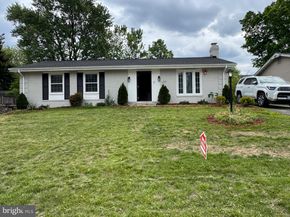 1314 E Holly Avenue, Sterling VA 20164