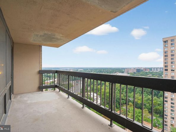 3701 S George Mason Drive 1915N, Falls Church VA 22041