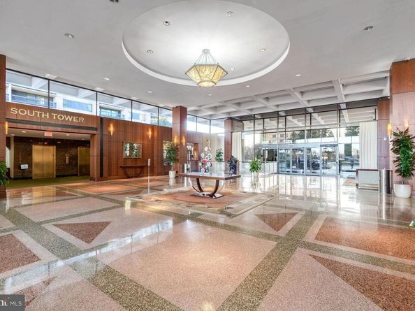 3701 S George Mason Drive 1915N, Falls Church VA 22041