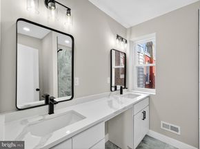 5736 Spruce Street, Philadelphia PA 19139