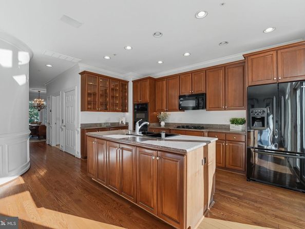 2124 21st Road N, Arlington VA 22201